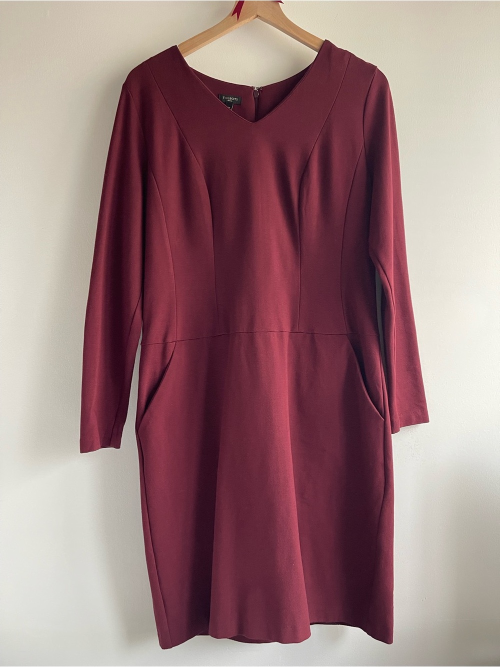 Talbots Burgundy Ponte Knit V-Neck Sheath Dress Classic Workwear Timeless Classy
